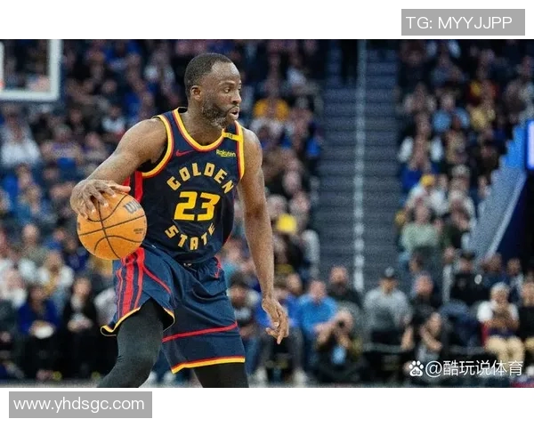 勇士与火箭季后赛第四场精彩对决回顾与分析